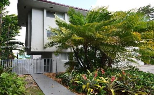 apt-7-7626 Ne 6th Ct, Miami, FL, 33138-5145 | Card Image