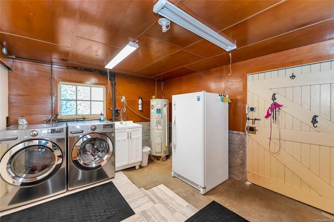 1867 Feltham Rd, House other with 2 bedrooms, 1 bathrooms and 1 parking in Saanich BC | Image 17