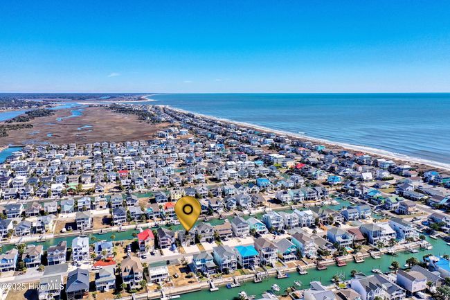 24 Pender St, House other with 5 bedrooms, 5 bathrooms and 1 parking in Ocean Isle Beach NC | Image 49