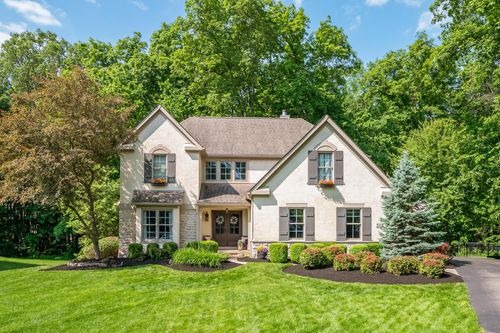 9047 Sequoia, Plain City, OH, 43064-8629 | Card Image