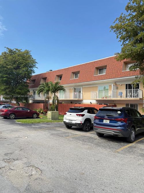 204-260 Nw 107th Ave, Miami, FL, 33172 | Card Image