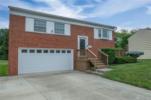 321 Ellenwood Dr, West Carrollton, OH, 45449-2126 | Card Image