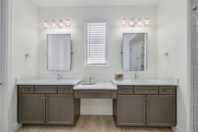 10020 Crestview Dr, House other with 2 bedrooms, 3 bathrooms and null parking in Denton TX | Image 34