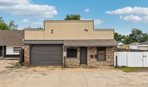 514 E Will Rogers Blvd, Claremore, OK, 74017-8428 | Card Image