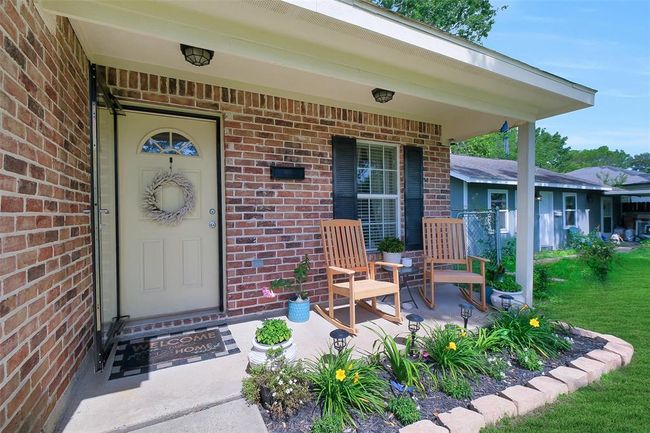 2222 3 Rd St, House other with 3 bedrooms, 2 bathrooms and 1 parking in Rosenberg TX | Image 4