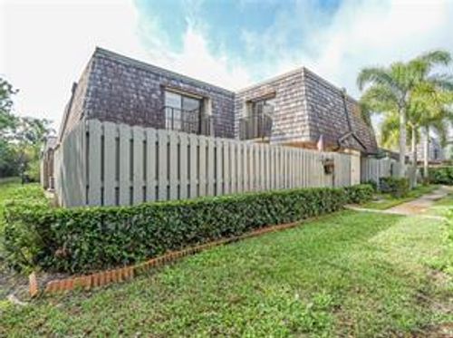 8b-340 S Waverly Pl, Vero Beach, FL, 32960-5938 | Card Image