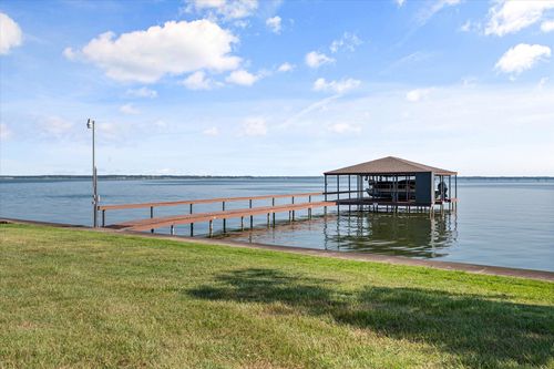 15001 Hout Bay Rd, Streetman, TX, 75859-7151 | Card Image