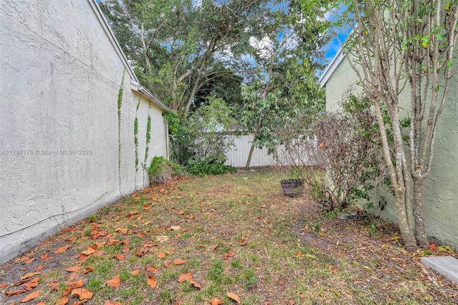 18982 Cloud Lake Cir, House other with 2 bedrooms, 2 bathrooms and null parking in Boca Raton FL | Image 43
