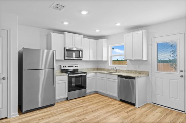 456 Aplite Pass, House other with 2 bedrooms, 2 bathrooms and null parking in Maxwell TX | Image 5