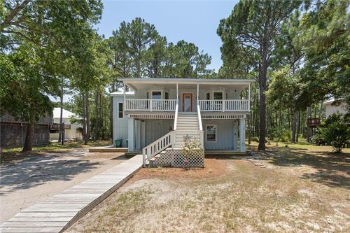 405 Dolive Ave, Dauphin Island, AL, 36528-3507 | Card Image