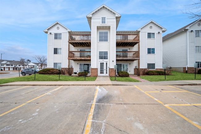 APT-2 - 4611 1 St Ave Sw, Condo with 2 bedrooms, 1 bathrooms and null parking in Cedar Rapids IA | Image 14