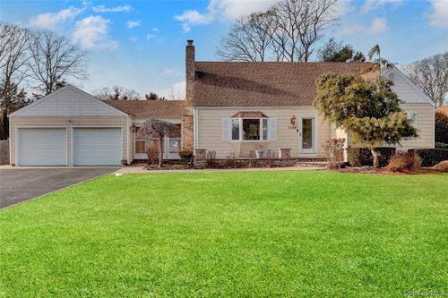 1336 Potter Boulevard, Islip, NY, 11706 | Card Image
