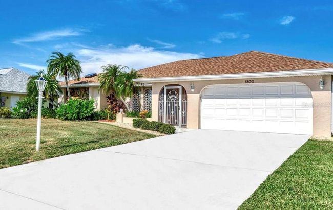 5830 Jefferson Road, House other with 3 bedrooms, 2 bathrooms and null parking in Venice FL | Image 1