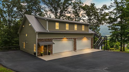 257 Scenic Hollow Dr, Dunlap, TN, 37327-4892 | Card Image