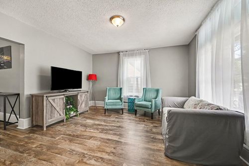 144 3rd Ave S, South Saint Paul, MN, 55075-2309 | Card Image