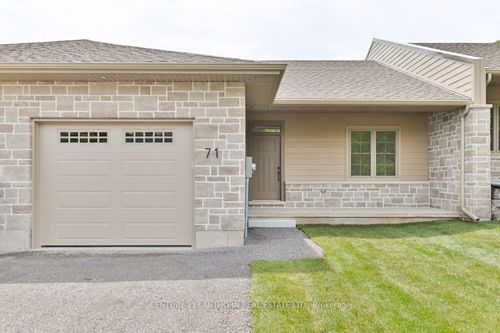 71 Seymour St W, Madoc, ON, K0K2K0 | Card Image