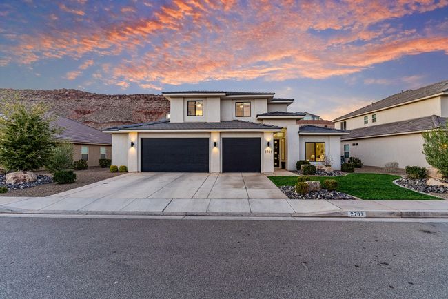 Front of Home | Image 79