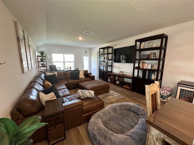 2537 Four Waters Loop, House other with 4 bedrooms, 2 bathrooms and null parking in Georgetown TX | Image 9
