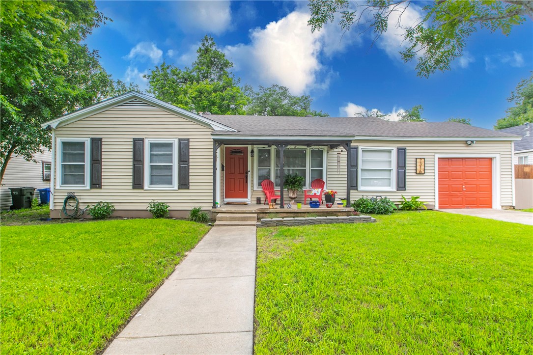 Crestview St, Waco, TX 76710