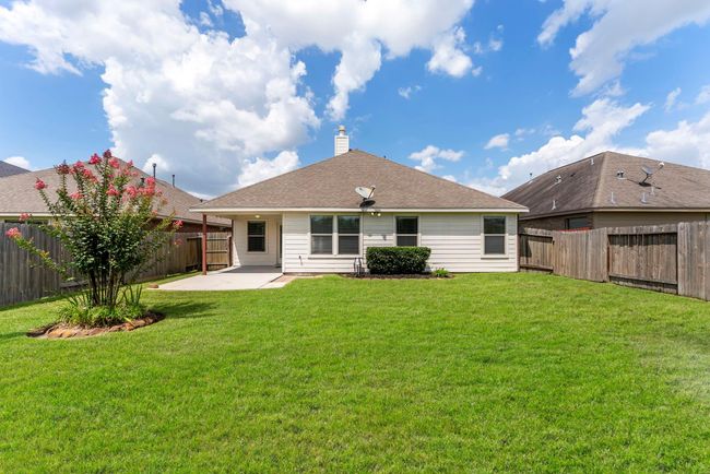 28519 Lockeridge View Dr, House other with 3 bedrooms, 2 bathrooms and 2 parking in Spring TX | Image 46