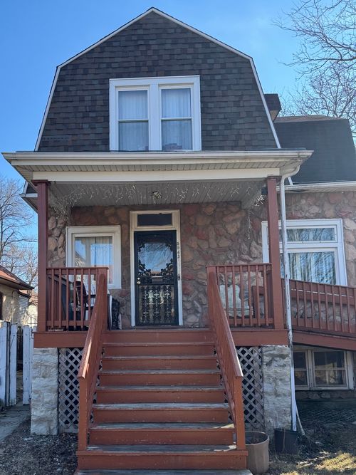 5943 W Huron St, Chicago, IL, 60644-1017 | Card Image