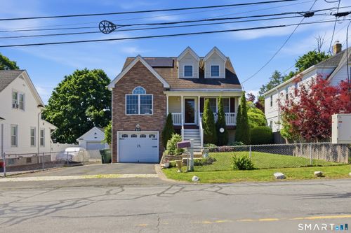 305 Sylvan St, Bridgeport, CT, 06606-2565 | Card Image