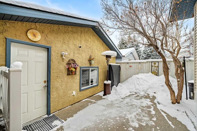951 Lake Arrow Way Se, Home with 4 bedrooms, 3 bathrooms and 2 parking in Calgary AB | Image 48