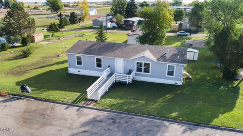 211 S 3rd St, New Salem, ND, 58563-4201 | Card Image