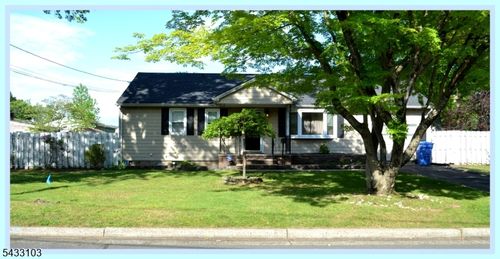 2202 Murray Ave, South Plainfield, NJ, 07080-4726 | Card Image