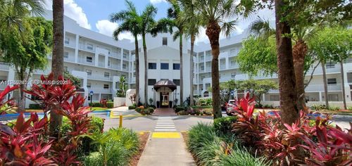 apt-411-10730 Nw 66th St, Doral, FL, 33178-3709 | Card Image