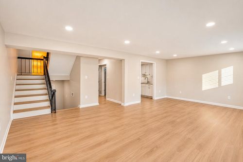 3029 Virginia Dare Ct, CHANTILLY, VA, 20151-3460 | Card Image