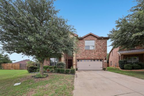 5220 Prestwick Dr, Arlington, TX, 76001-3823 | Card Image