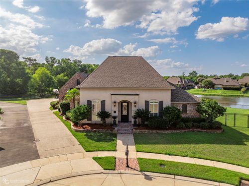2413 Abbey Rd, Bossier City, LA, 71111-5568 | Card Image