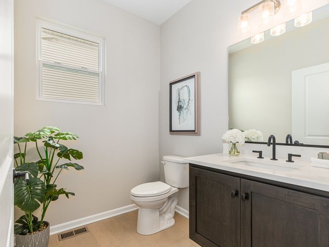 Powder Room | Image 28