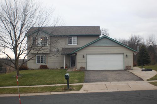 1252 N Pine Dr Ne, Pine Island, MN, 55963-9762 | Card Image