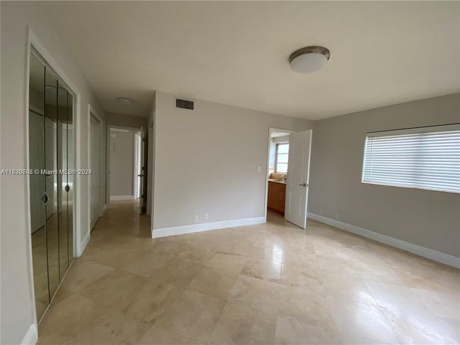 APT-301 - 232 Ne 12 Th Ave, Condo with 2 bedrooms, 2 bathrooms and null parking in Hallandale Beach FL | Image 22