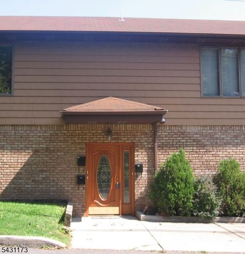 1-4 Hamilton Ave, Lodi, NJ, 07644-1225 | Card Image
