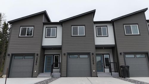 328B Boutin Avenue, Hinton, AB, T7V0B4 | Card Image