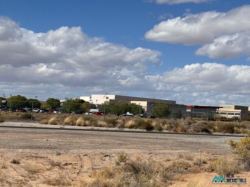 16 Volcano Cliffs Bk 13 Lot 30, Albuquerque, NM, 87120 | Card Image