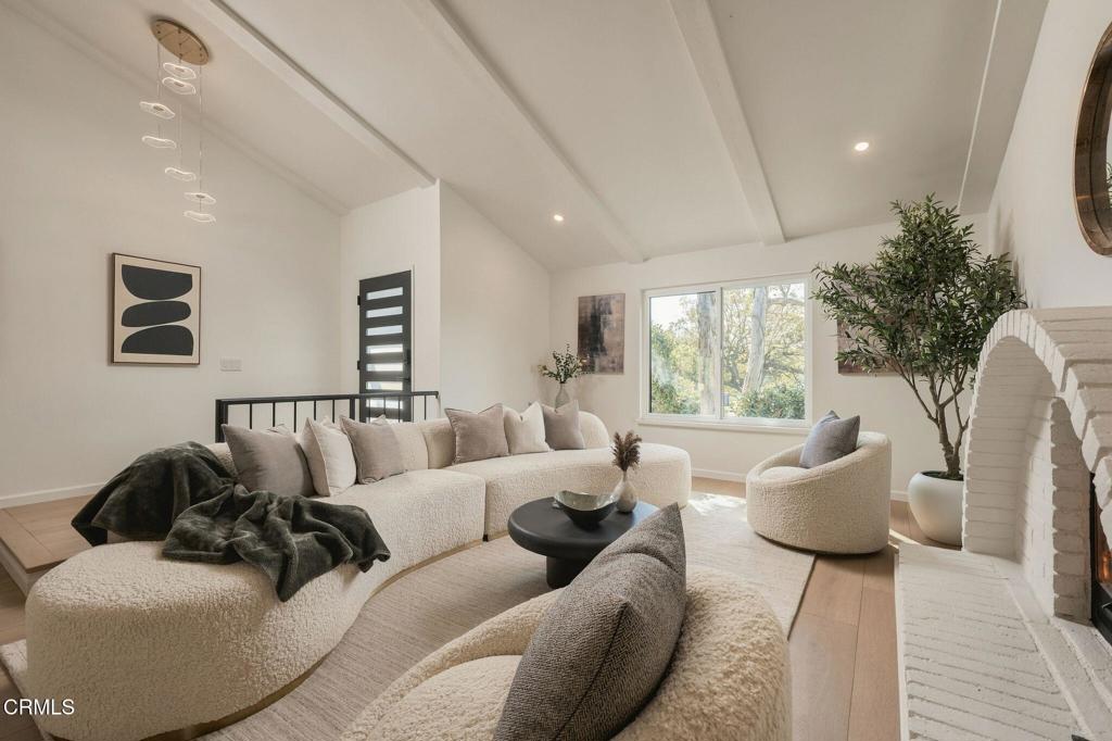 Residential in Thousand Oaks 5