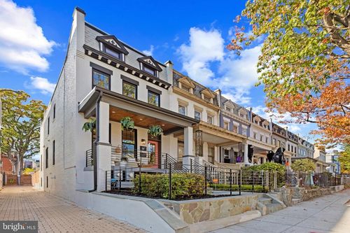 910 8th St Ne, WASHINGTON, DC, 20002-3875 | Card Image