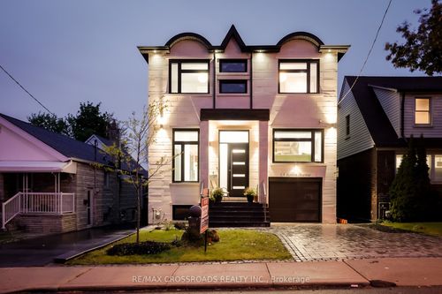 1A Roblin Ave, East York, ON, M4C3P7 | Card Image