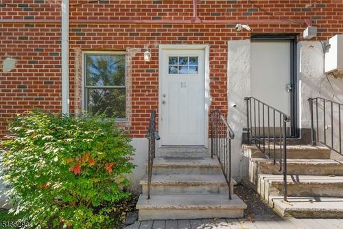 11-90 Mount Kemble Ave, Morristown, NJ, 07960-5135 | Card Image