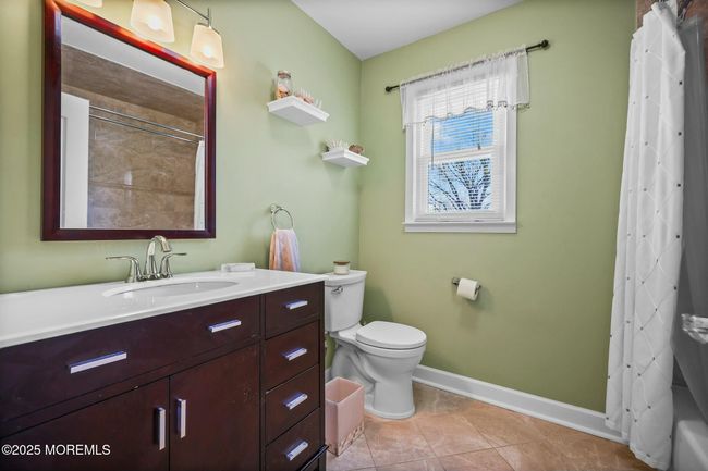 162 Joysan Ter, House other with 4 bedrooms, 3 bathrooms and null parking in Freehold NJ | Image 36