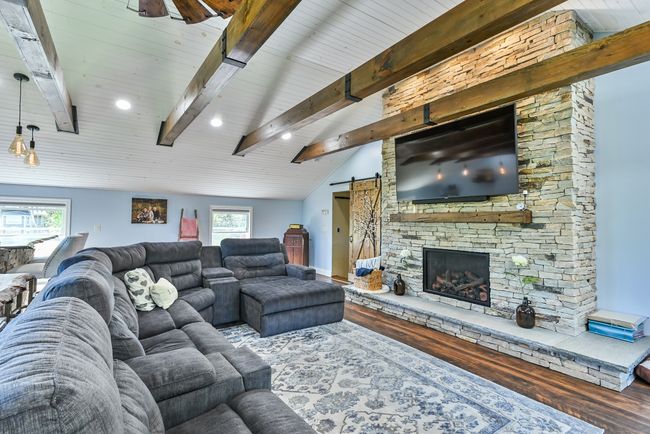 35 Walker Rd, House other with 3 bedrooms, 2 bathrooms and 4 parking in Quinebaug CT | Image 12
