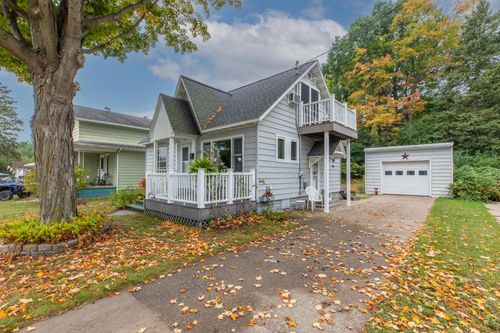 324 Oak St, Rhinelander, WI, 54501-3341 | Card Image