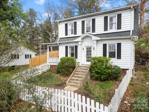 45 Woodvale Ave, Asheville, NC, 28804-3508 | Card Image