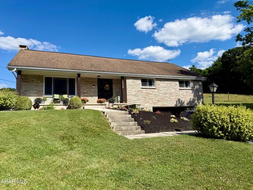 2348 Raystown Rd, Everett, PA, 15537-4941 | Card Image