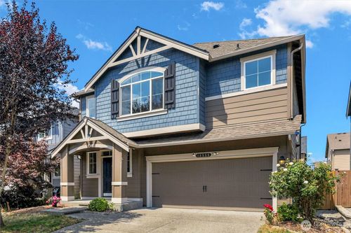 10555 191st St E, Puyallup, WA, 98374-6482 | Card Image