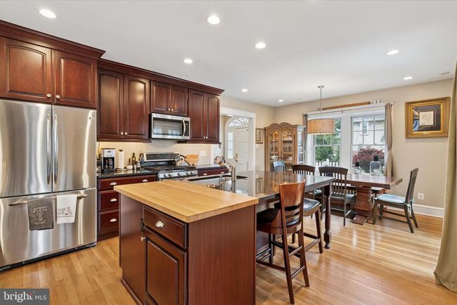 310 S Narberth Ave, House other with 5 bedrooms, 3 bathrooms and null parking in NARBERTH PA | Image 11